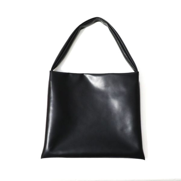 SOMF002－ビッグショルダーバッグ | SONNEオフィシャルストア