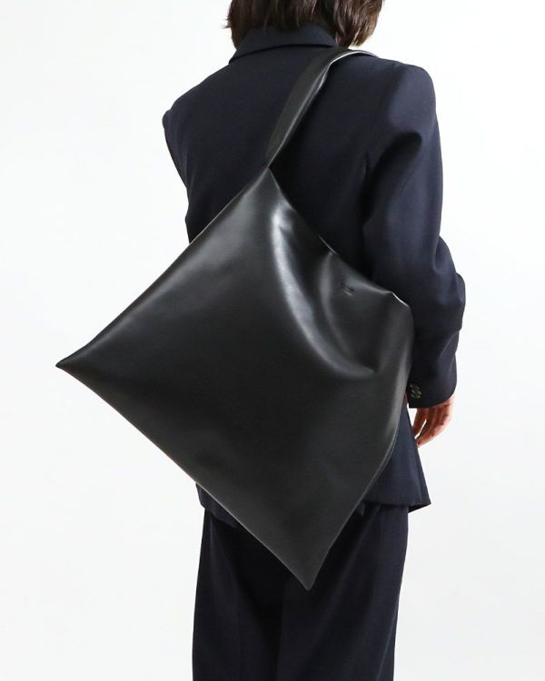 SOMF002－ビッグショルダーバッグ | SONNEオフィシャルストア